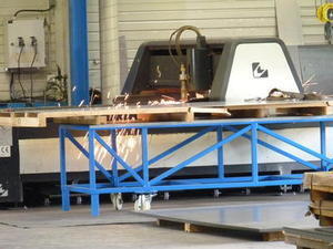 Découpe plasma atelier de charpente métallique